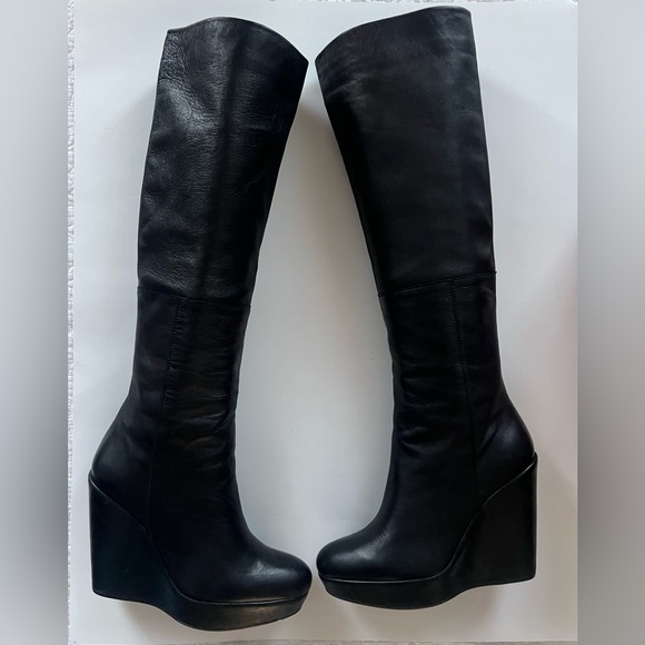 Stuart Weitzman Black Leather Wedge Knee-High Boots (9) - Picture 2 of 16